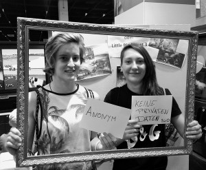 Jugendliche auf der gamescom für Datenschutz